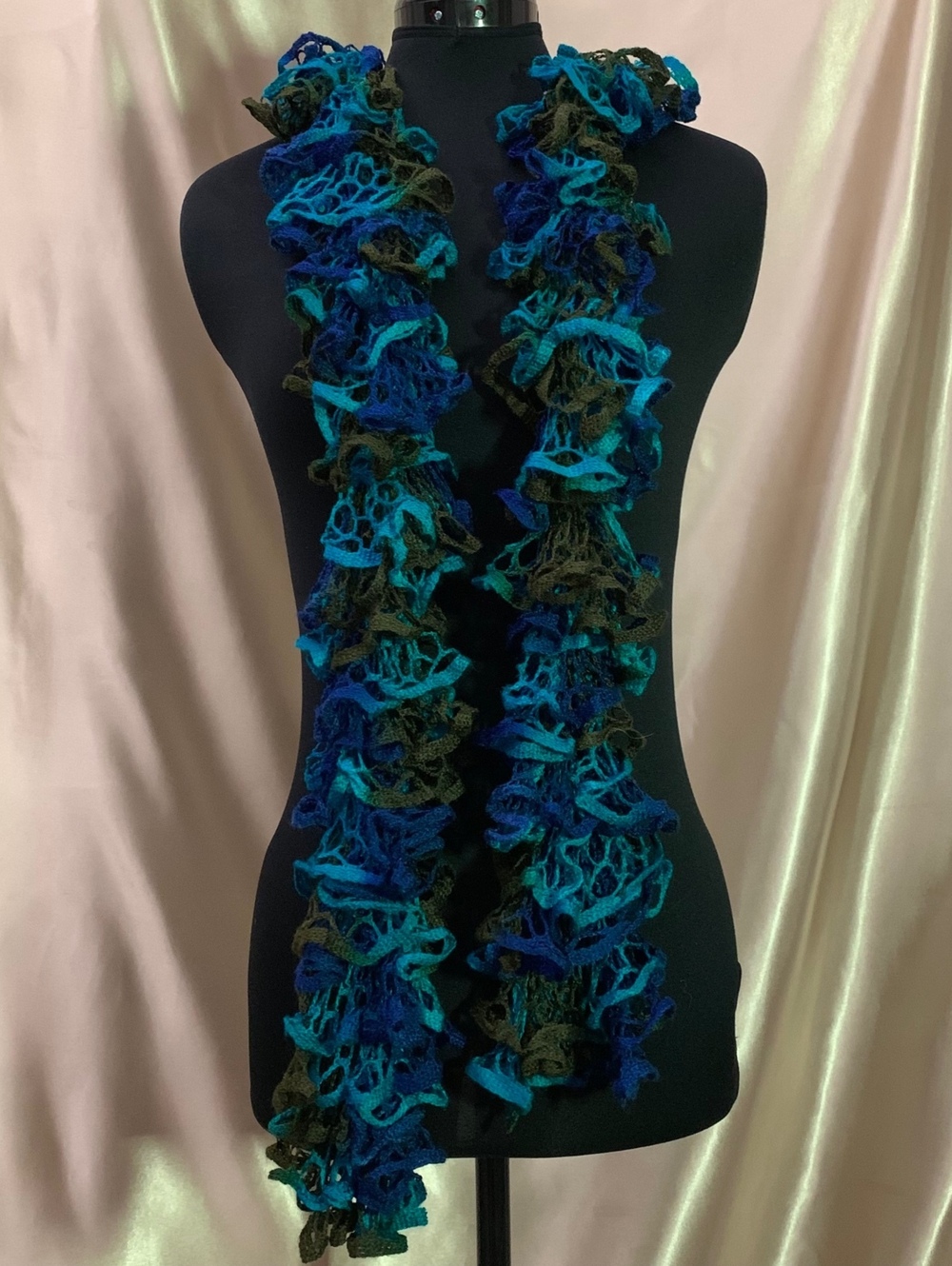 Beachy Ruffled Ribbon Boa Scarf Blue Teal Web Mesh Open Knit Frill Y2K
